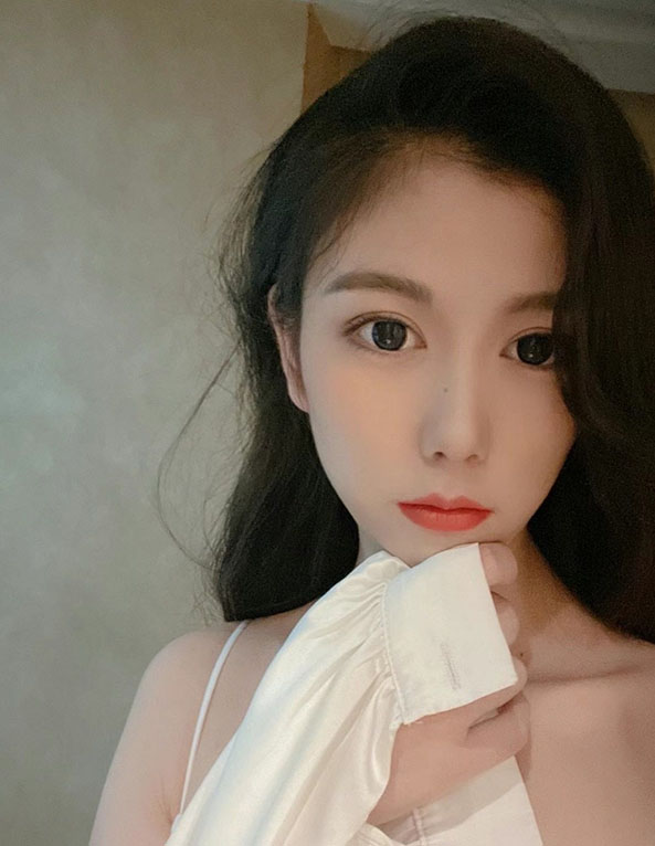 纽约外围女全套服务