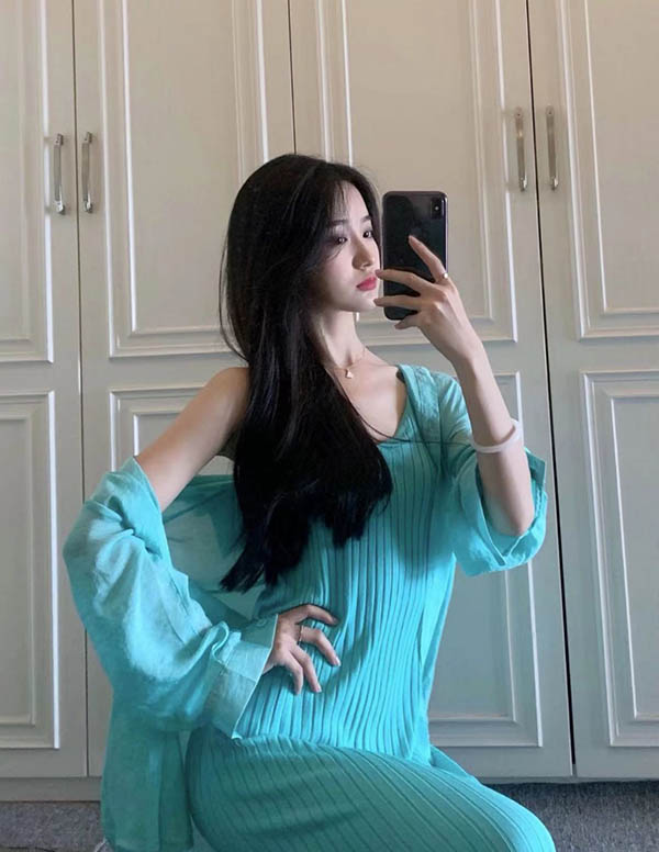 迪拜伴游大学生